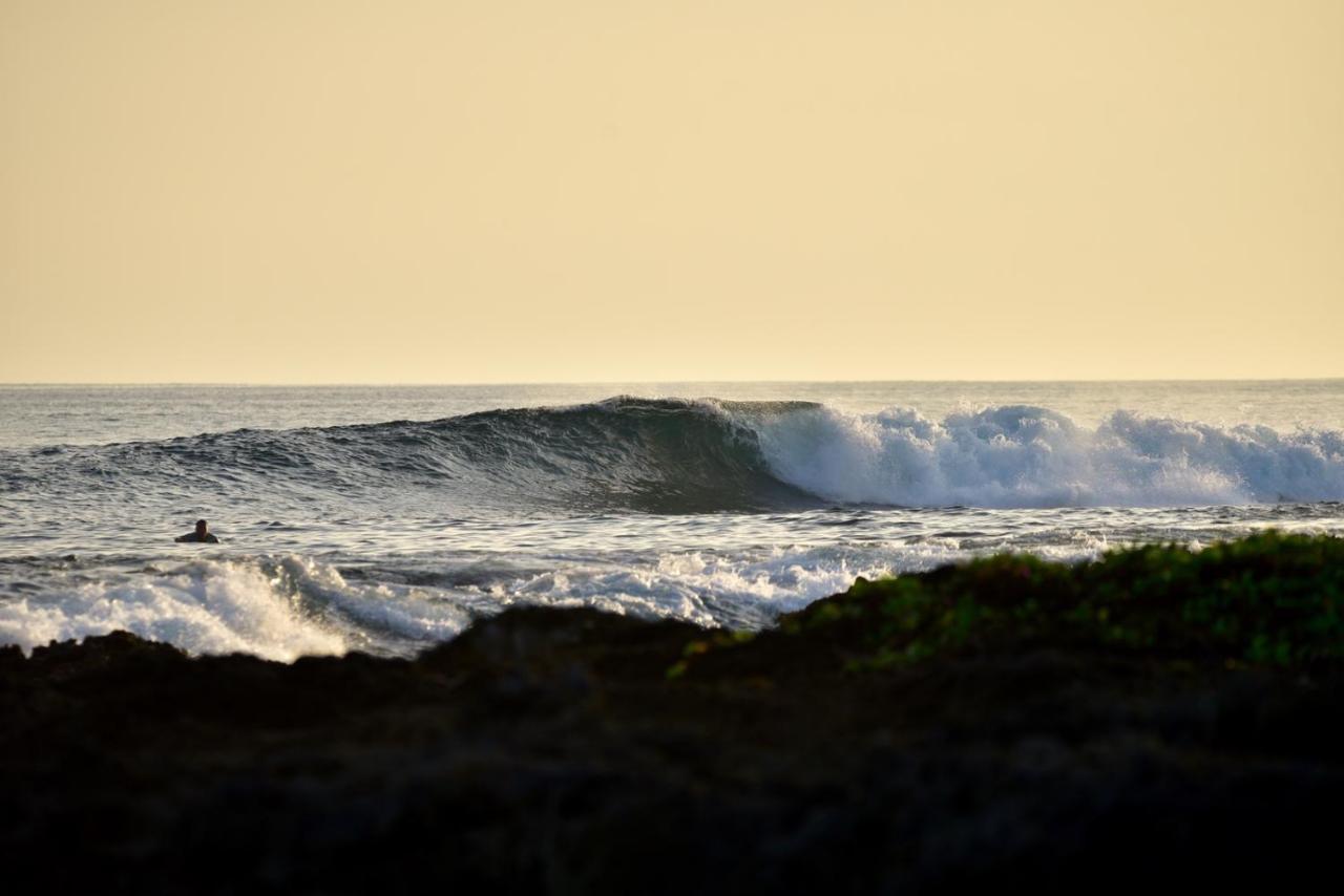 Simeulue Surflodges Lasikin Exteriér fotografie